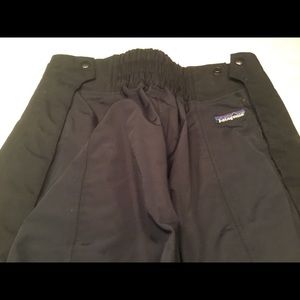 Men’s Patagonia ski pants